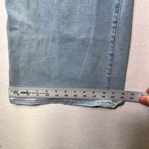 Lane Bryant Flex Magic Curvy Fit High Rise Flare Jeans Womens 16W Denim 2413 - Picture 8 of 11